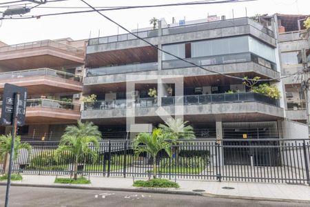 Apartamento à venda com 91m², 3 quartos e 2 vagasFachada