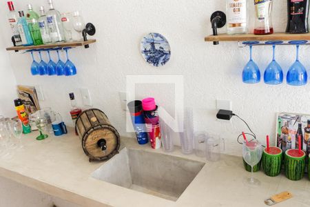 Casa à venda com 875m², 4 quartos e 4 vagas Casa à venda com 875m², 4 quartos e 4 vagasArea Comum