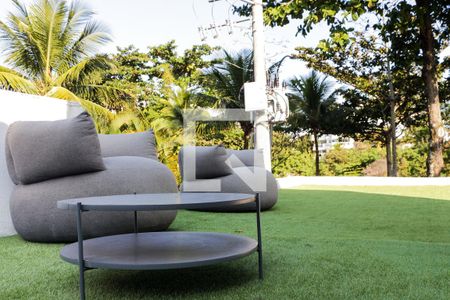 Casa à venda com 875m², 4 quartos e 4 vagas Casa à venda com 875m², 4 quartos e 4 vagasVaranda da Suíte 4