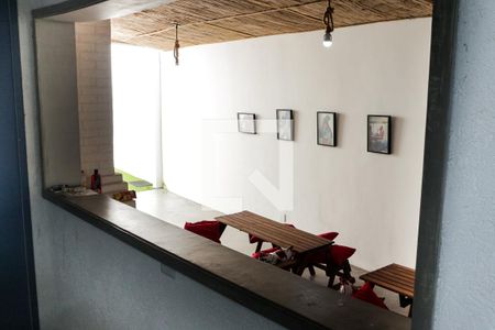 Casa à venda com 875m², 4 quartos e 4 vagas Casa à venda com 875m², 4 quartos e 4 vagasDetalhe