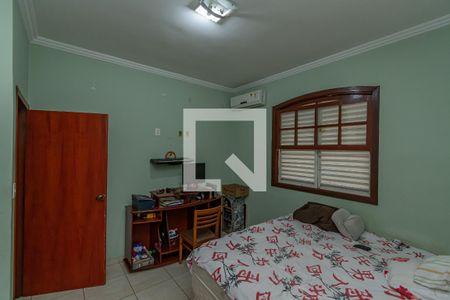 Casa à venda com 449m², 5 quartos e 4 vagas Casa à venda com 449m², 5 quartos e 4 vagasSuite 2