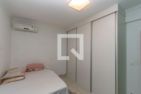 Casa à venda com 449m², 5 quartos e 4 vagas Casa à venda com 449m², 5 quartos e 4 vagasSuite 3