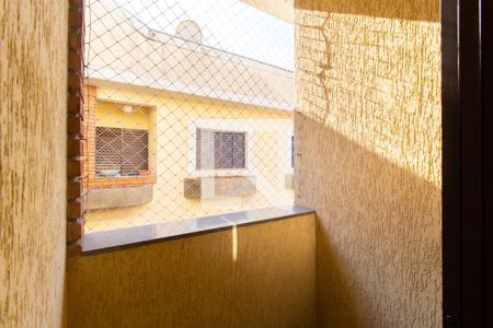 Casa de condomínio à venda com 83m², 3 quartos e 3 vagas Casa de condomínio à venda com 83m², 3 quartos e 3 vagasVaranda do Quarto 02