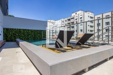 Studio para alugar com 26m², 1 quarto e sem vaga Studio para alugar com 26m², 1 quarto e sem vagaPiscina