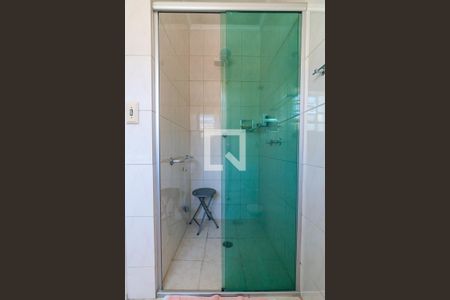 Casa à venda com 155m², 4 quartos e 2 vagas Casa à venda com 155m², 4 quartos e 2 vagasBanheiro Social Detalhe