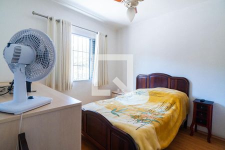 Casa à venda com 155m², 4 quartos e 2 vagas Casa à venda com 155m², 4 quartos e 2 vagasQuarto 1