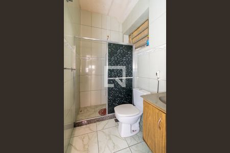 Apartamento à venda com 74m², 2 quartos e 1 vaga Apartamento à venda com 74m², 2 quartos e 1 vagaBanheiro