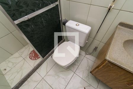 Apartamento à venda com 74m², 2 quartos e 1 vaga Apartamento à venda com 74m², 2 quartos e 1 vagaBanheiro
