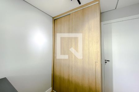 Apartamento à venda com 77m², 2 quartos e 1 vagaQuarto 2