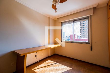 Apartamento à venda com 170m², 3 quartos e 2 vagas Apartamento à venda com 170m², 3 quartos e 2 vagasQuarto 2