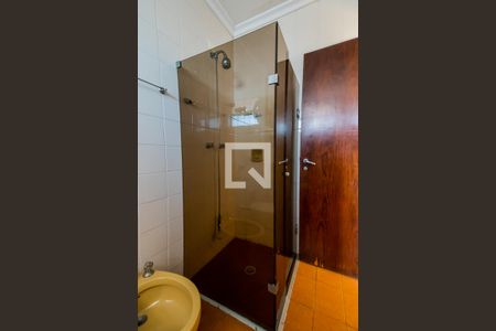 Apartamento à venda com 170m², 3 quartos e 2 vagas Apartamento à venda com 170m², 3 quartos e 2 vagasBanheiro da Suíte - Box