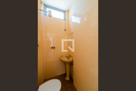 Apartamento à venda com 170m², 3 quartos e 2 vagas Apartamento à venda com 170m², 3 quartos e 2 vagasBanheiro de Serviço