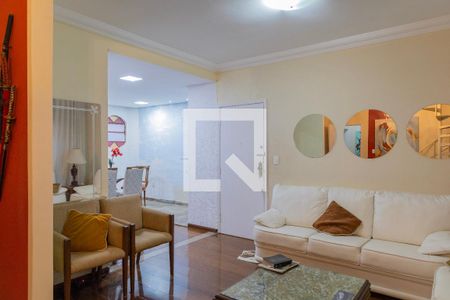 Sala de apartamento para alugar com 4 quartos, 200m² em União, Belo Horizonte
