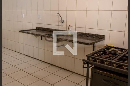 Apartamento para alugar com 49m², 2 quartos e 1 vagaÁrea comum - Salão de festas