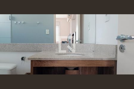 Studio para alugar com 78m², 1 quarto e 1 vaga Studio para alugar com 78m², 1 quarto e 1 vagaBanheiro