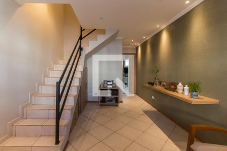 Sala de casa de condomínio para alugar com 2 quartos, 100m² em Vila Caputera, Mogi das Cruzes