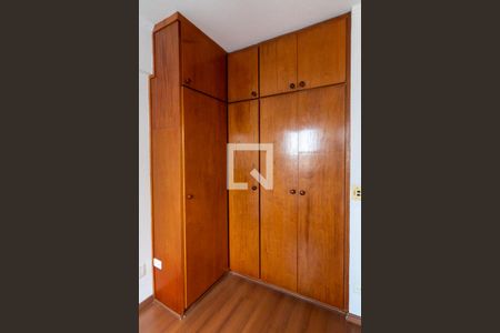 Quarto 1 - Armários de apartamento para alugar com 2 quartos, 58m² em Vila Santa Catarina, São Paulo