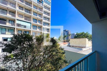 Sacada de kitnet/studio para alugar com 1 quarto, 24m² em Indianópolis, São Paulo