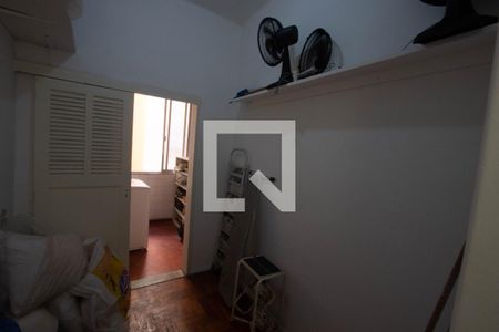Apartamento à venda com 110m², 3 quartos e sem vaga Apartamento à venda com 110m², 3 quartos e sem vagaQuarto de Serviço