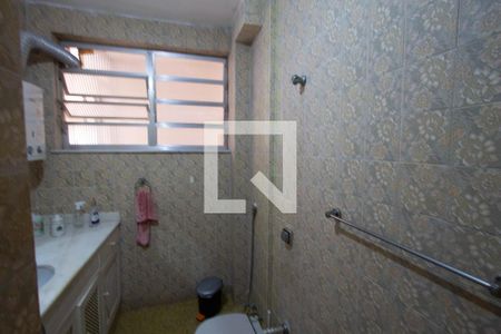 Apartamento à venda com 110m², 3 quartos e sem vaga Apartamento à venda com 110m², 3 quartos e sem vagaBanheiro