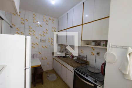 Apartamento à venda com 110m², 3 quartos e sem vaga Apartamento à venda com 110m², 3 quartos e sem vagaCozinha