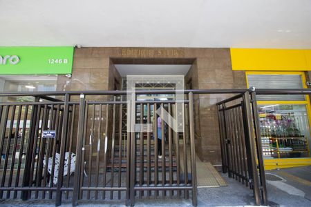 Apartamento à venda com 110m², 3 quartos e sem vaga Apartamento à venda com 110m², 3 quartos e sem vagaFachada e entrada