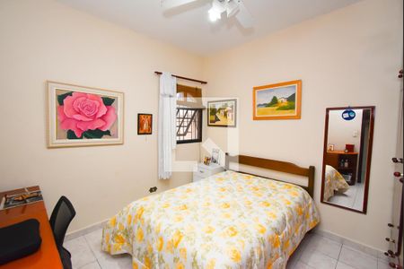 Casa à venda com 242m², 3 quartos e 1 vaga Casa à venda com 242m², 3 quartos e 1 vagaQuarto 1