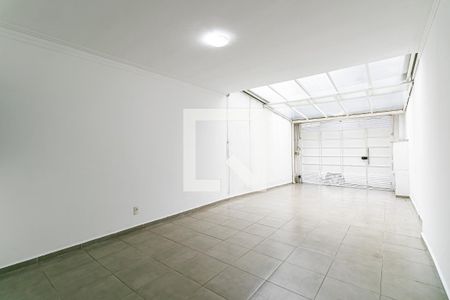 Casa à venda com 150m², 3 quartos e 2 vagas Casa à venda com 150m², 3 quartos e 2 vagasGaragem