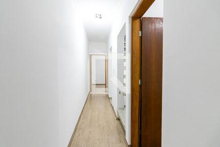 Casa à venda com 150m², 3 quartos e 2 vagas Casa à venda com 150m², 3 quartos e 2 vagasCorredor