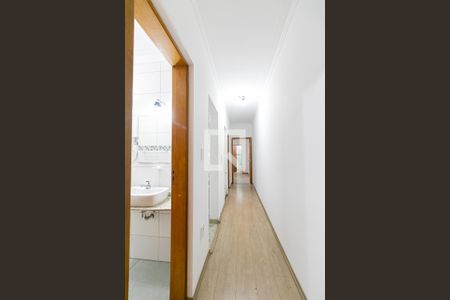 Casa à venda com 150m², 3 quartos e 2 vagas Casa à venda com 150m², 3 quartos e 2 vagasCorredor