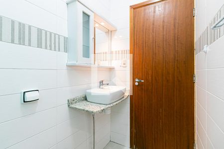 Casa à venda com 150m², 3 quartos e 2 vagas Casa à venda com 150m², 3 quartos e 2 vagasBanheiro da Suíte