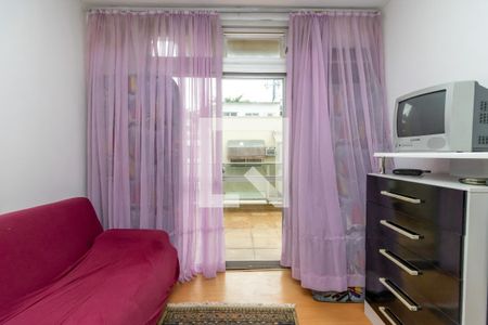 Apartamento à venda com 317m², 3 quartos e 2 vagas Apartamento à venda com 317m², 3 quartos e 2 vagasQuarto 2