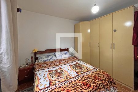 Casa à venda com 330m², 3 quartos e 2 vagasSuíte