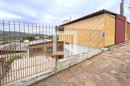 Casa à venda com 330m², 3 quartos e 2 vagasFachada