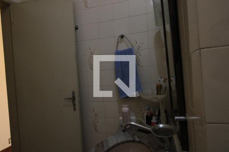 Casa à venda com 332m², 4 quartos e 1 vagaBanheiro da Suíte