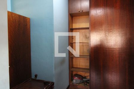 Casa à venda com 332m², 4 quartos e 1 vagaCloset da suíte 3
