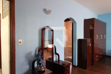 Casa à venda com 332m², 4 quartos e 1 vagaSuíte 3