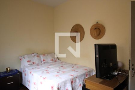 Casa à venda com 332m², 4 quartos e 1 vagaSuíte 1