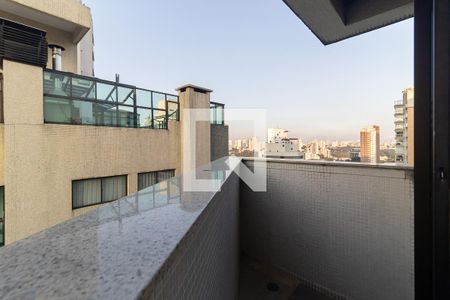 Apartamento à venda com 397m², 4 quartos e 3 vagasVaranda da Sala 2