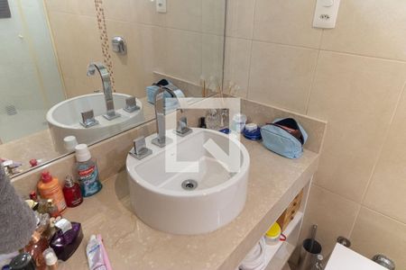 Apartamento à venda com 397m², 4 quartos e 3 vagasBanheiro da Suíte 3