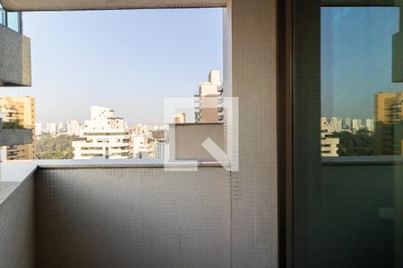 Apartamento à venda com 397m², 4 quartos e 3 vagasVaranda do Escritório 