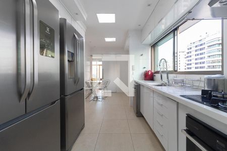 Apartamento à venda com 397m², 4 quartos e 3 vagasCozinha