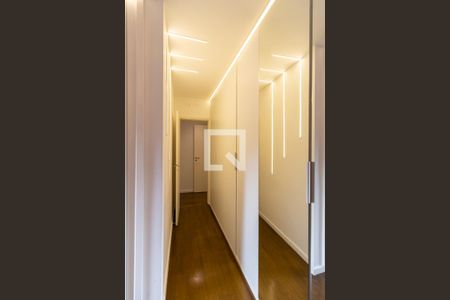 Apartamento à venda com 397m², 4 quartos e 3 vagasSuíte 1