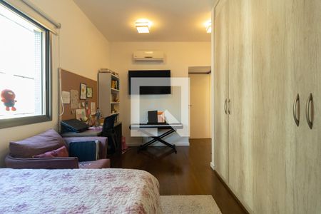 Apartamento à venda com 397m², 4 quartos e 3 vagasSuíte 3