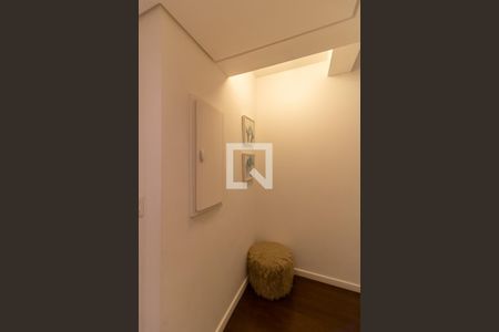 Apartamento à venda com 397m², 4 quartos e 3 vagasCorredor 