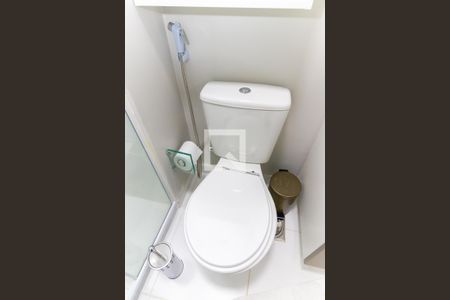 Apartamento para alugar com 68m², 2 quartos e 1 vaga Apartamento para alugar com 68m², 2 quartos e 1 vagaBanheiro