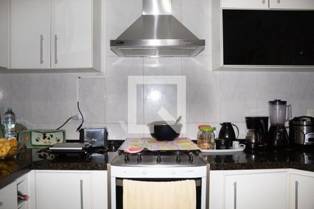 Casa à venda com 160m², 3 quartos e 3 vagas Casa à venda com 160m², 3 quartos e 3 vagasCozinha