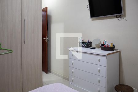 Casa à venda com 160m², 3 quartos e 3 vagas Casa à venda com 160m², 3 quartos e 3 vagasSuíte 2