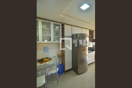 Apartamento à venda com 128m², 3 quartos e 2 vagasCozinha