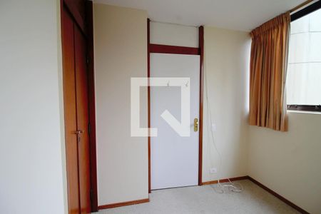 Apartamento para alugar com 550m², 3 quartos e 3 vagas Apartamento para alugar com 550m², 3 quartos e 3 vagasQuarto de Serviço
